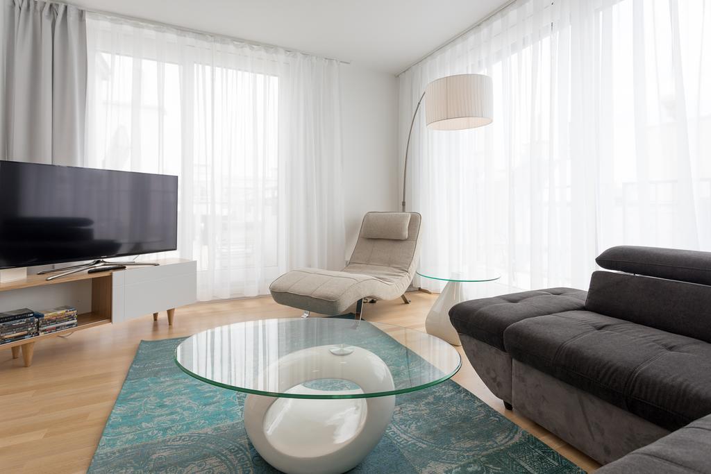 וינה Mar Suite Apartments - Center מראה חיצוני תמונה